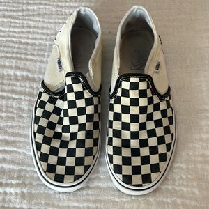 Checked slip on classic Vans women’s 9